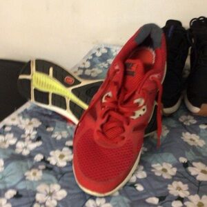 Nike Women's Red and White Athletic Shoes